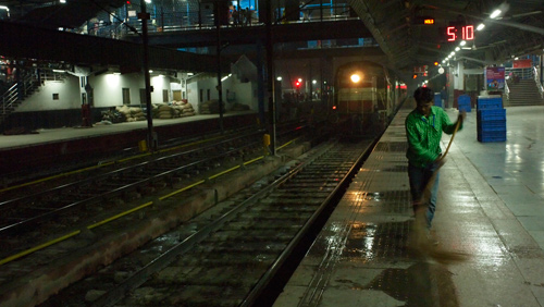 Suasana Rail Station