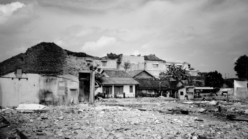 Sudah rata dengan tanah