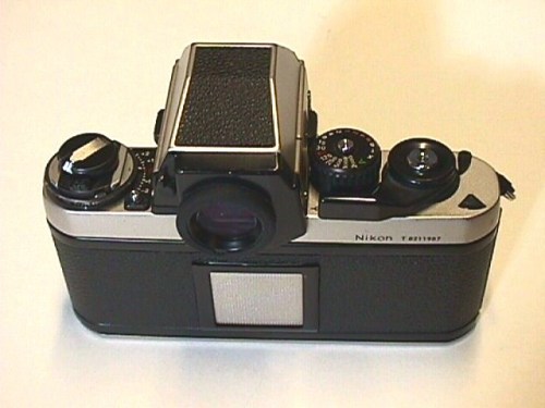 Tampak belakang Nikon F3