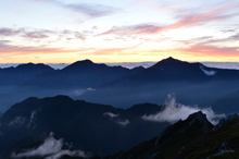 ADL High terlihat detil langit mulai terlihat.