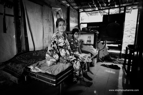 Dengan cucu tercinta