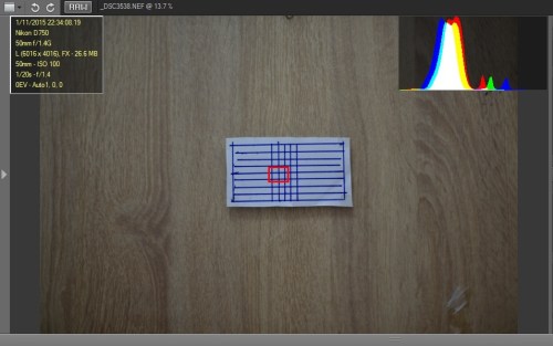 Nikon D750 focus point di tengah, test di cahaya ruang terang. Hasil : focus terkunci sangat cepat.